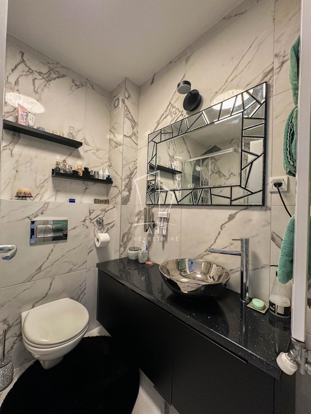 Slika 8 - Milovana Vidakovića, Dvoiposoban stan na prodaju, 50m2, 187.000€