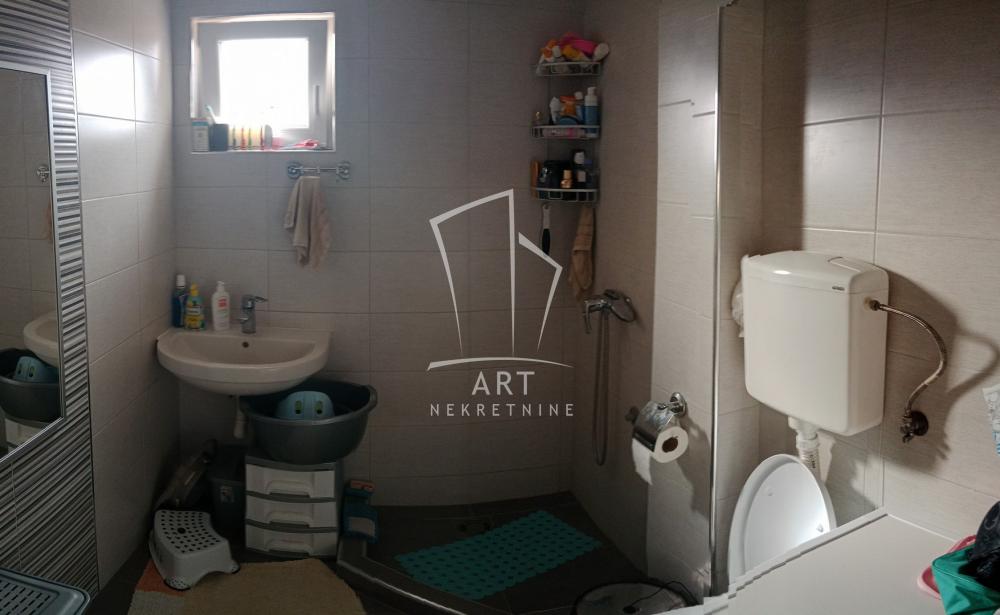 Slika 8 -  Kuća na prodaju, 198m2, 299.000€