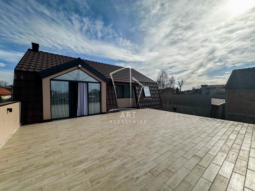 Glavna slika -29. novembra (Borča),  Kuća na prodaju, 317m2, 380.000€