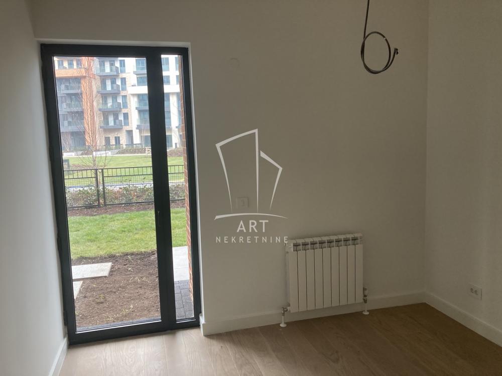 Slika 2 - Bulevar Vudroa Vilsona, Trosoban stan na prodaju, 88m2, 594.000€