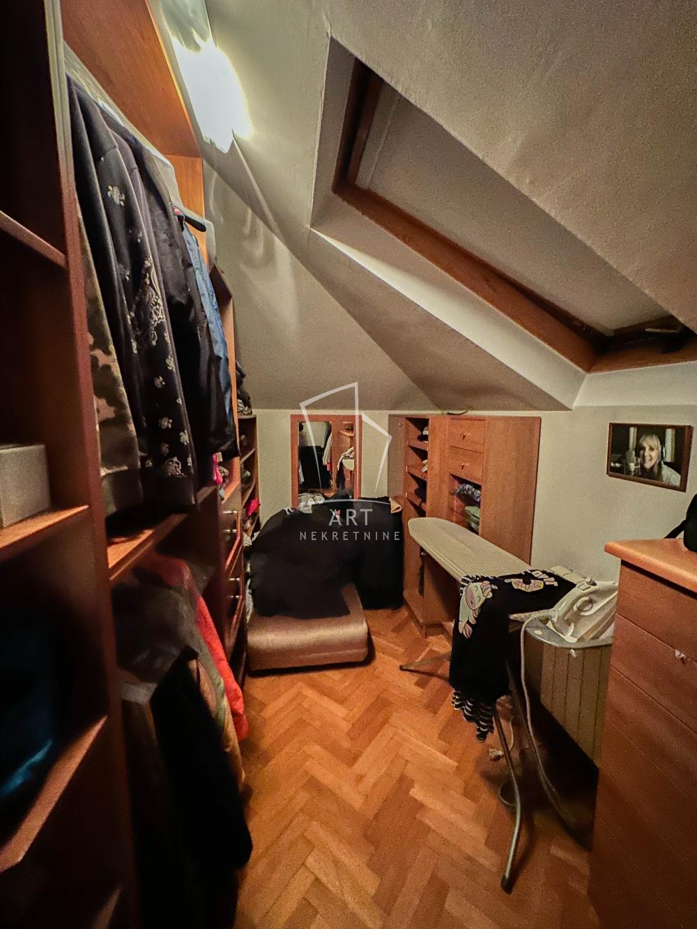 Slika 7 - Mladenovačka, Petosoban stan na prodaju, 140m2, 320.000€