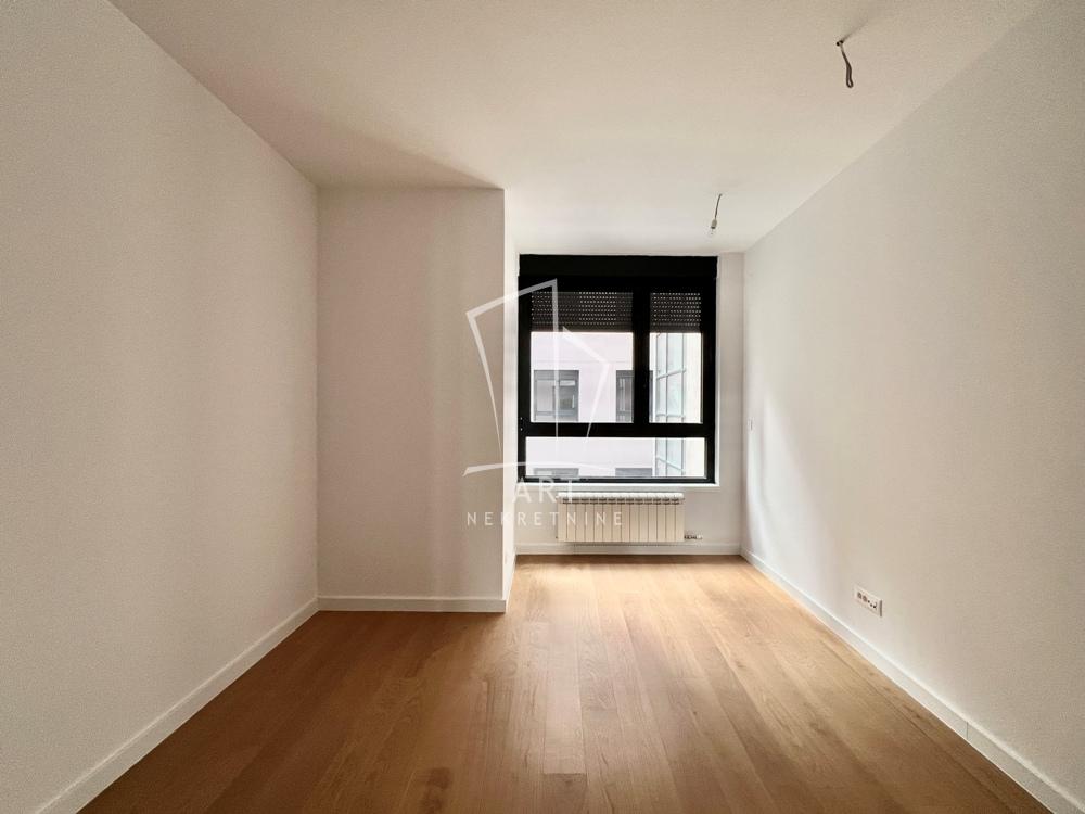 Slika 10 - Bulevar oslobođenja, Petosoban stan na prodaju, 177m2, 795.000€