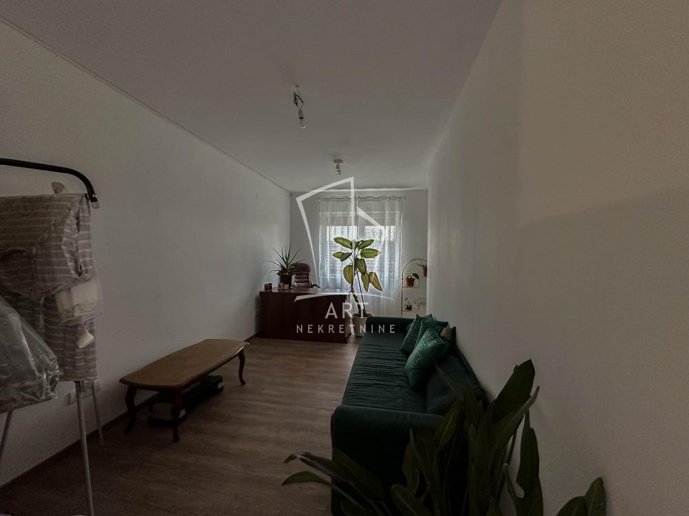 Slika 9 -  Kuća na prodaju, 473m2, 288.000€