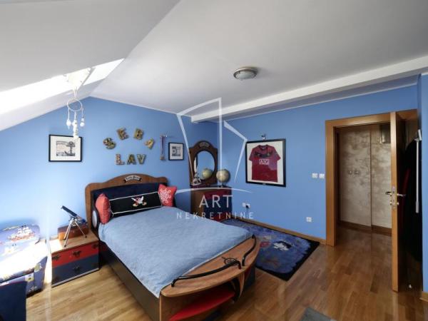 Slika 5 - Kronštatska, Petosoban stan na prodaju, 225m2, 650.000€