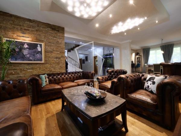 Slika 1 - Kronštatska, Petosoban stan na prodaju, 225m2, 650.000€