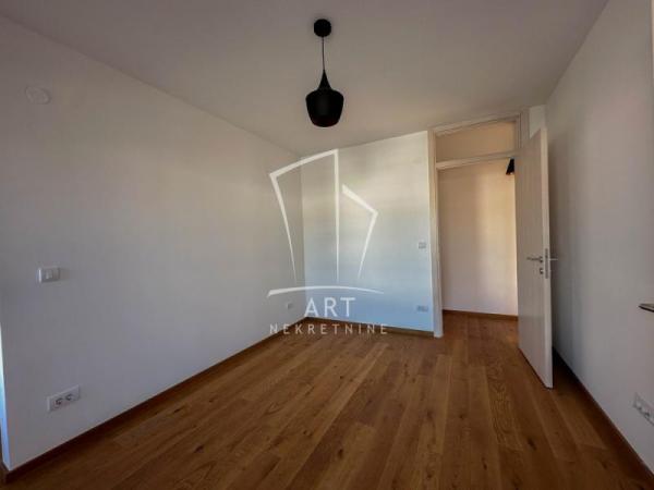 Slika 10 - Kneginje Zorke, Petosoban stan na prodaju, 128m2, 623.000€