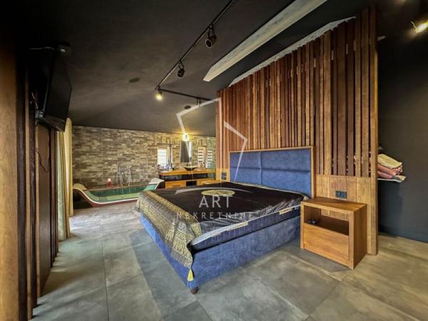 Slika 8 - Dragoslava Petrovića, Četvorosoban stan na prodaju, 284m2, 520.000€