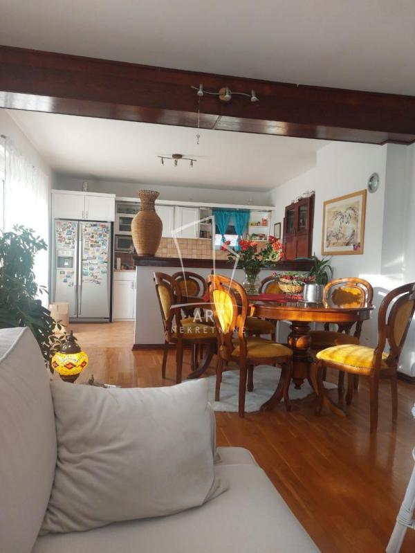 Slika 1 - Igora Vasiljeva,  Kuća na prodaju, 362m2, 720.000€