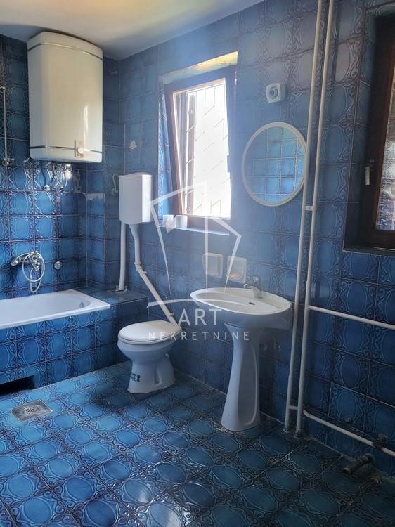 Slika 8 - Beogradska,  Kuća na prodaju, 320m2, 197.000€