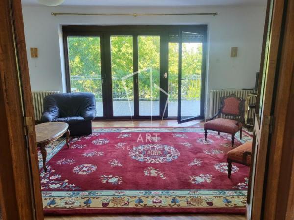 Glavna slika -Beogradska,  Kuća na prodaju, 320m2, 197.000€