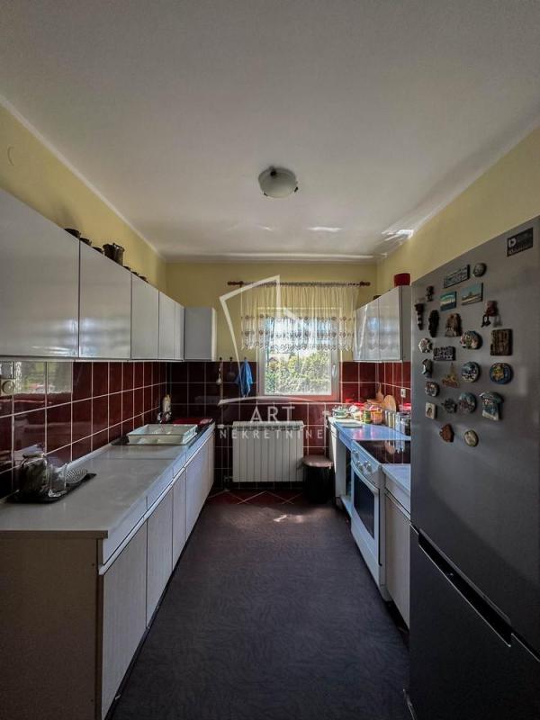 Slika 4 - Marije Mirčetić,  Kuća na prodaju, 650m2, 1.180.000€