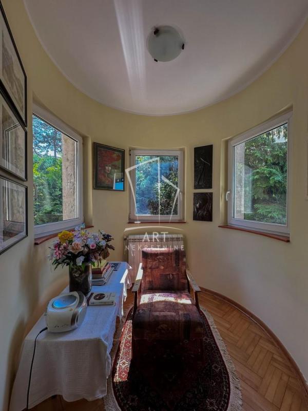 Slika 6 - Marije Mirčetić,  Kuća na prodaju, 650m2, 1.180.000€