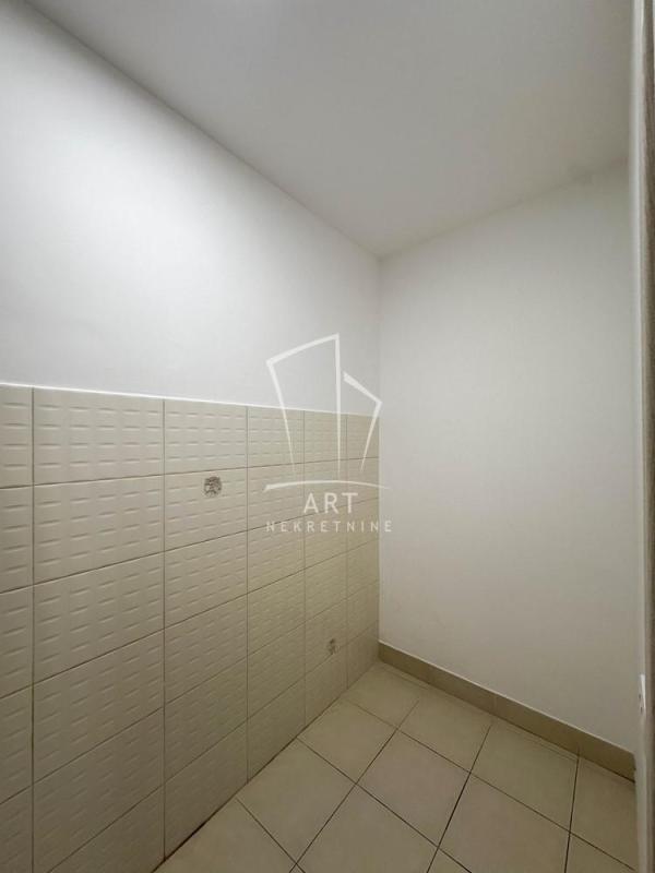 Slika 6 - Dimitrija Koturovića, Trosoban stan na prodaju, 85m2, 144.500€