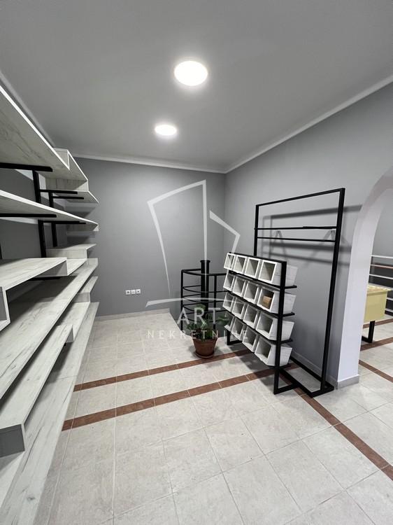 Slika 2 - Glamočka,  Lokal za izdavanje, 45m2, 600€