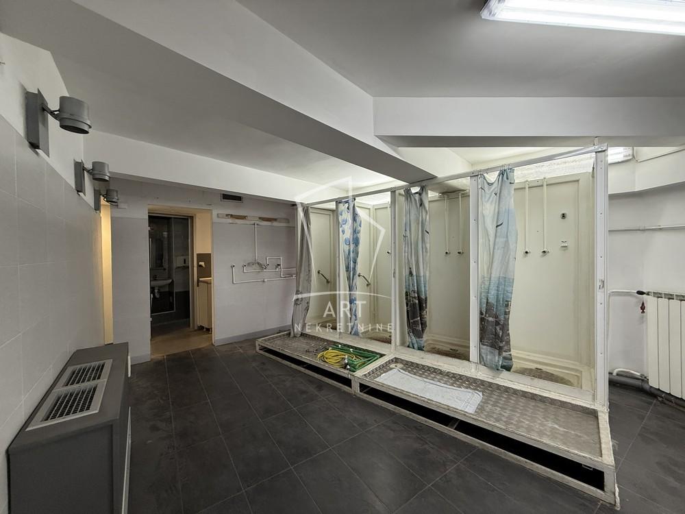 Slika 6 - Koče Popovića,  Lokal na prodaju, 225m2, 650.000€