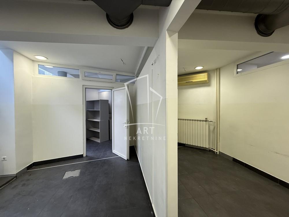 Slika 5 - Koče Popovića,  Lokal na prodaju, 225m2, 650.000€