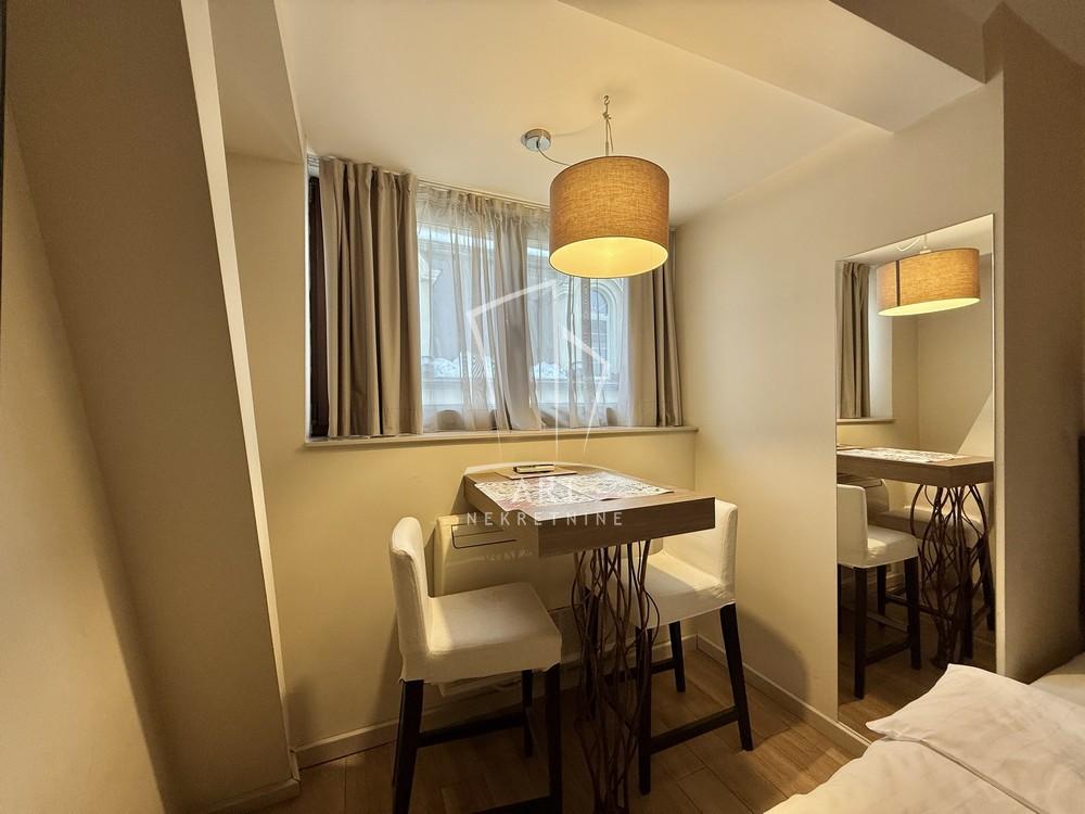 Slika 5 - Kneza Miloša,  Lokal na prodaju, 220m2, 950.000€