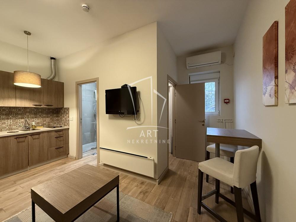 Slika 7 - Kneza Miloša,  Lokal na prodaju, 220m2, 950.000€