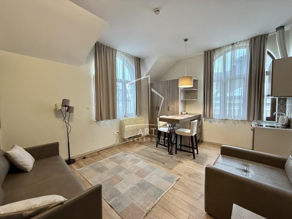 Glavna slika -Kneza Miloša,  Lokal na prodaju, 220m2, 950.000€