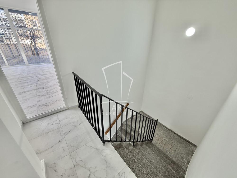 Slika 6 - Bulevar despota Stefana,  Lokal na prodaju, 124m2, 276.500€