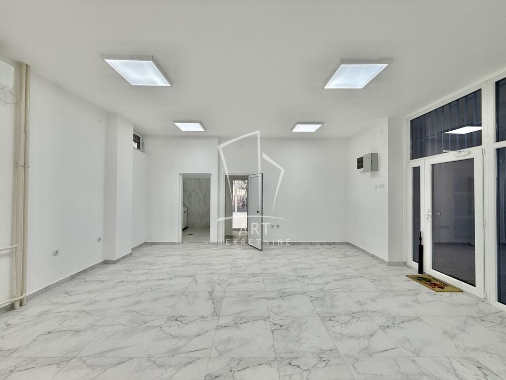 Slika 4 - Bulevar despota Stefana,  Lokal na prodaju, 124m2, 276.500€