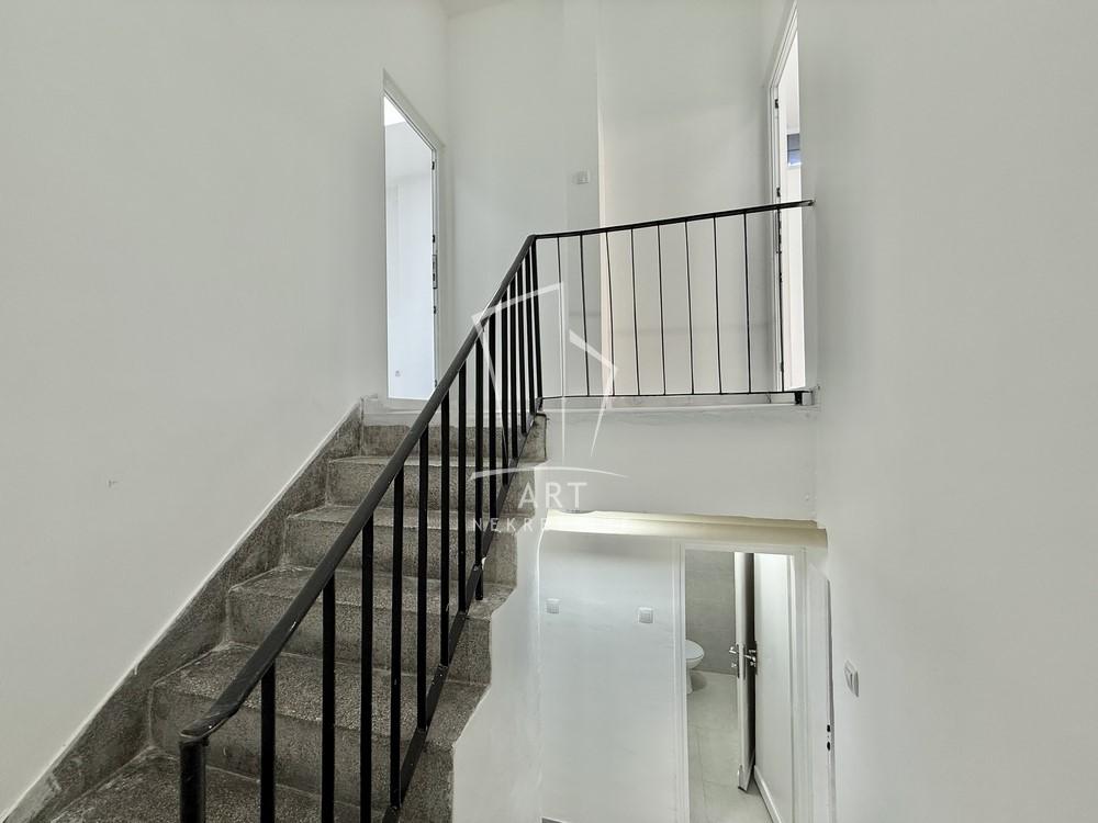 Slika 7 - Bulevar despota Stefana,  Lokal na prodaju, 124m2, 276.500€