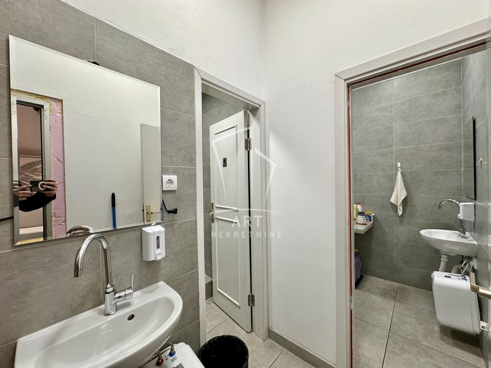 Slika 6 - Partizanske avijacije,  Lokal na prodaju, 82m2, 205.000€