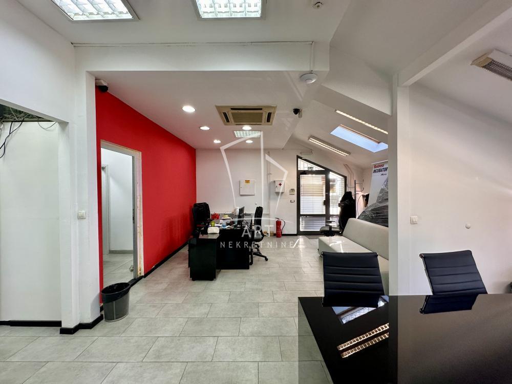 Glavna slika -Partizanske avijacije,  Lokal na prodaju, 82m2, 205.000€