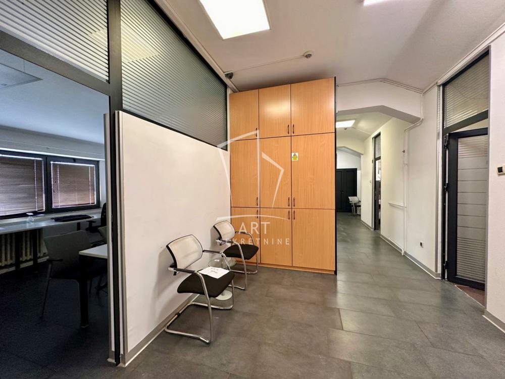 Slika 10 - Partizanske avijacije,  Lokal na prodaju, 187m2, 510.000€