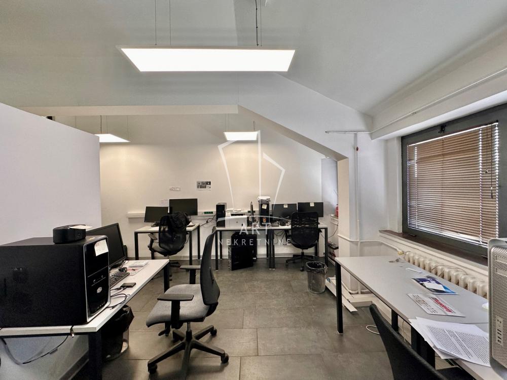 Slika 5 - Partizanske avijacije,  Lokal na prodaju, 187m2, 510.000€