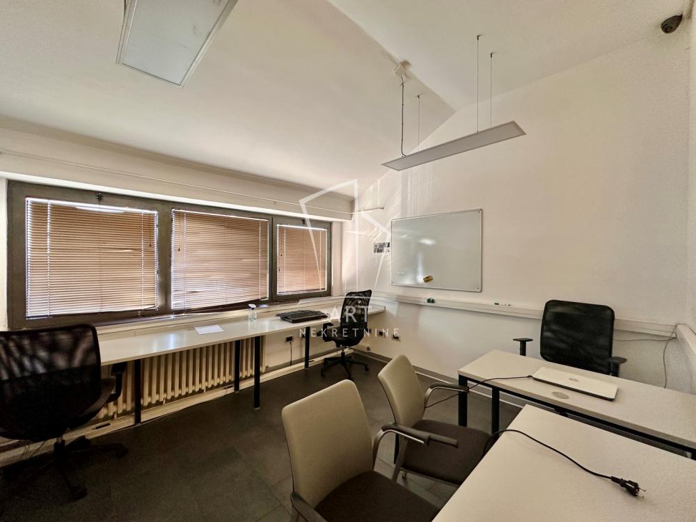 Slika 7 - Partizanske avijacije,  Lokal na prodaju, 187m2, 510.000€