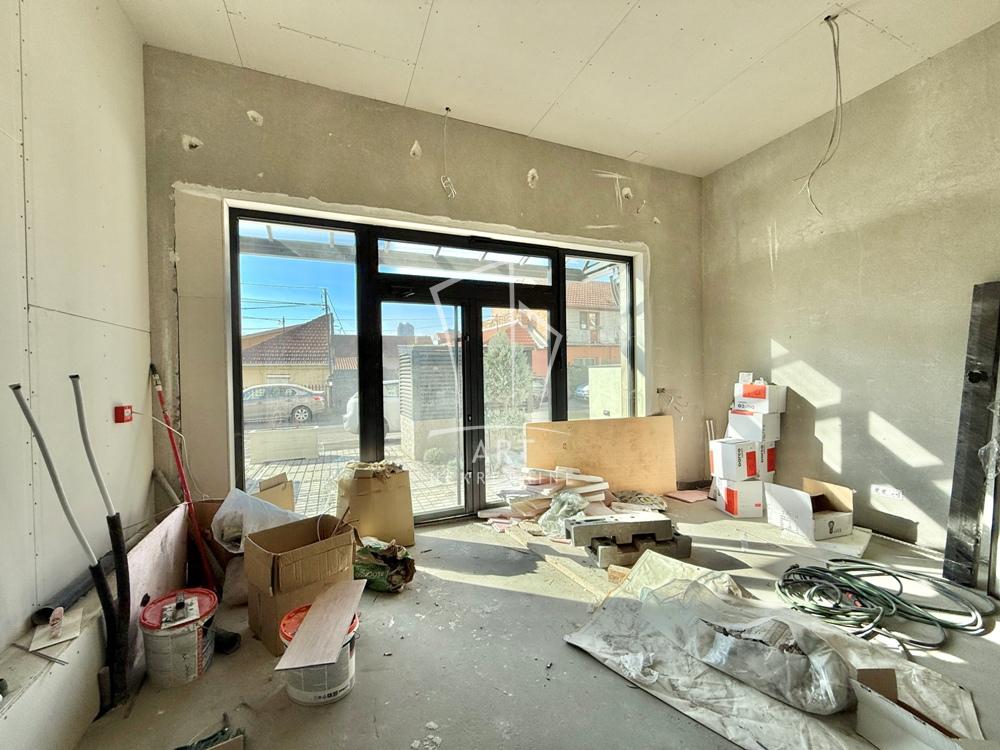 Slika 9 - Ozrenska,  Lokal na prodaju, 256m2, 842.285€