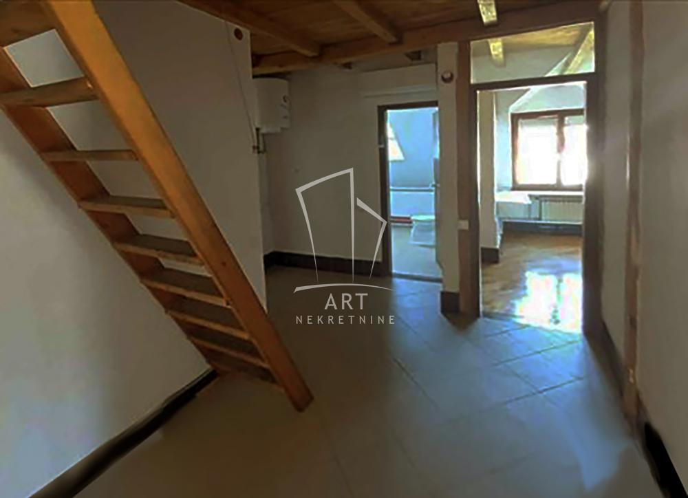 Slika 6 - Braće Grim,  Lokal za izdavanje, 126m2, 690€