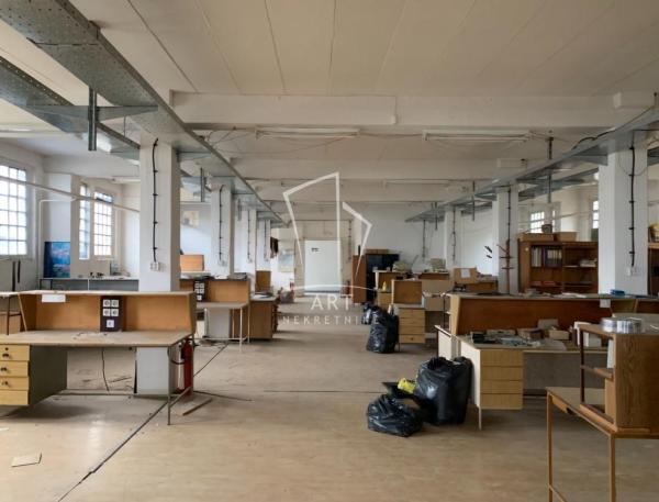 Slika 3 - Bulevar Kralja Aleksandra,  Lokal za izdavanje, 350m2, 2.520€