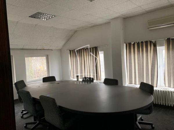 Glavna slika -Bulevar Kralja Aleksandra,  Lokal za izdavanje, 350m2, 2.520€