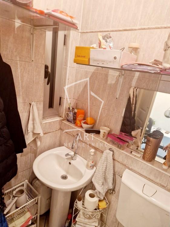 Slika 4 - Beogradska,  Lokal za izdavanje, 30m2, 900€