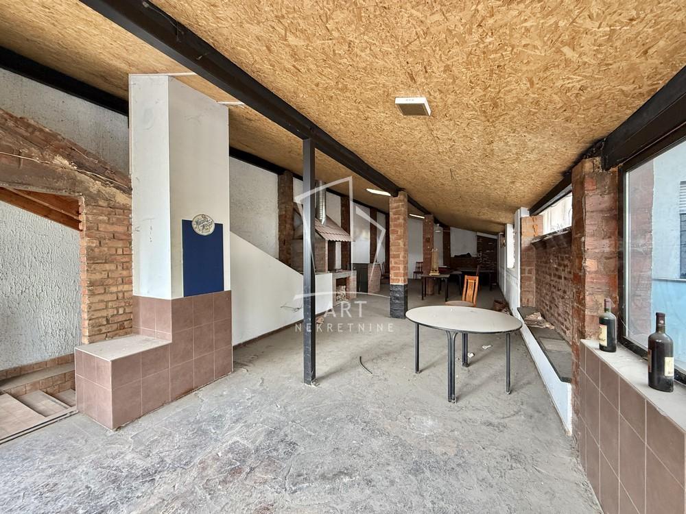 Slika 8 - Stanislava Sremčevića,  Lokal na prodaju, 103m2, 400.000€