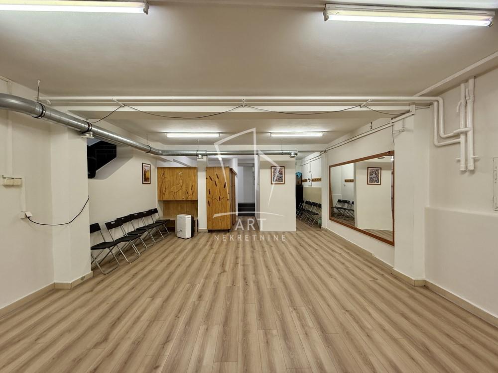 Slika 5 - Đure Daničića,  Lokal na prodaju, 112m2, 180.000€