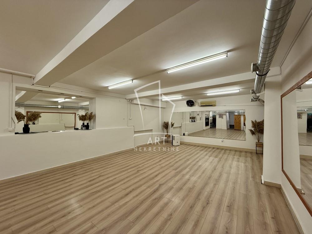 Slika 2 - Đure Daničića,  Lokal na prodaju, 112m2, 180.000€