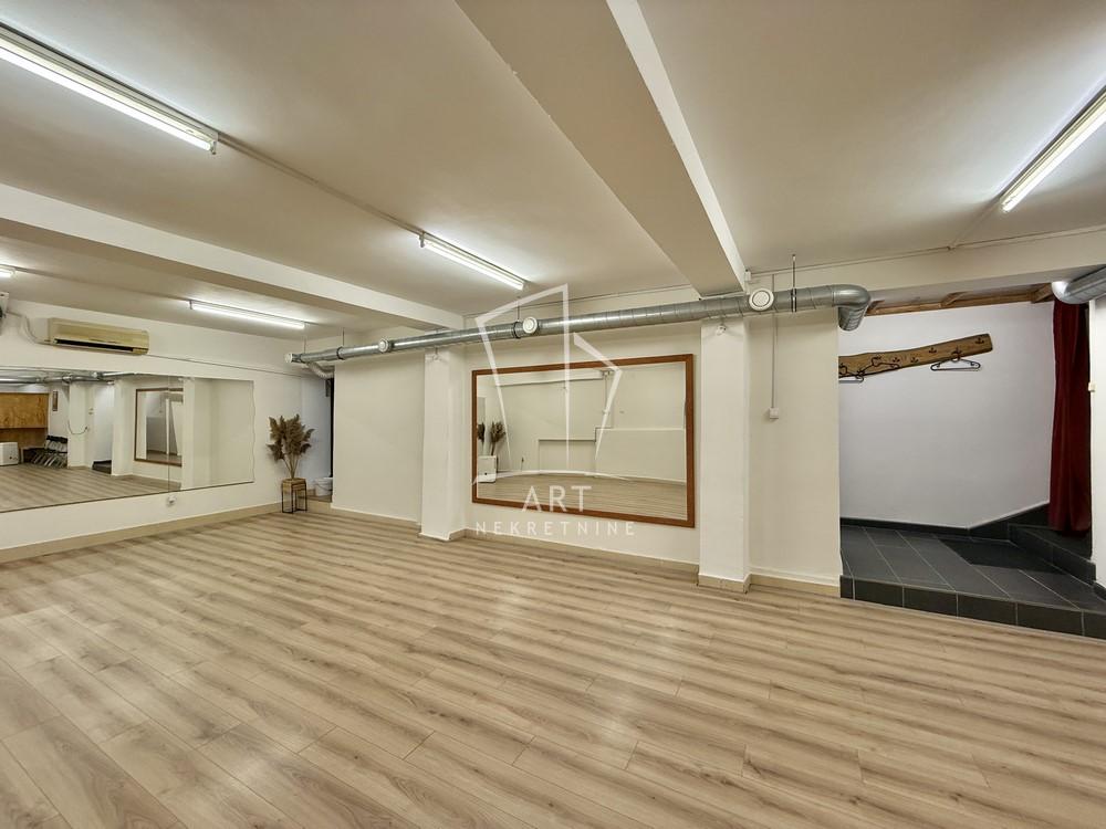 Slika 3 - Đure Daničića,  Lokal na prodaju, 112m2, 180.000€