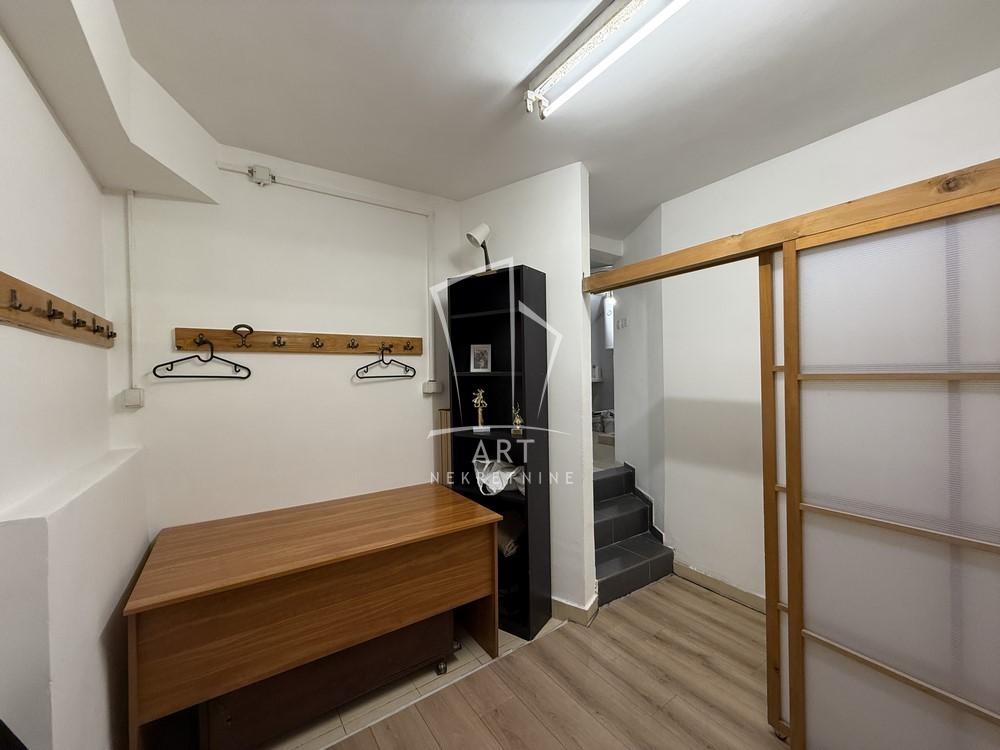 Slika 9 - Đure Daničića,  Lokal na prodaju, 112m2, 180.000€