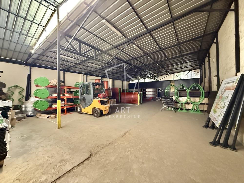 Glavna slika -14. oktobra,  Lokal na prodaju, 1843m2, 799.000€