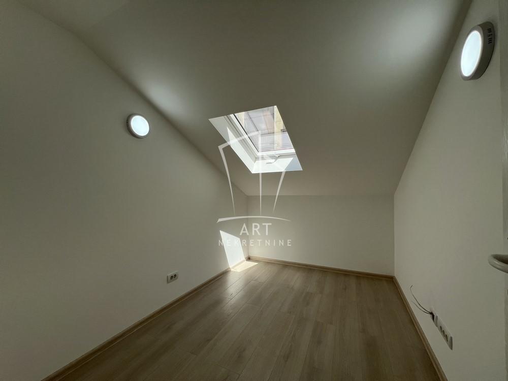 Slika 7 - Cara Dušana,  Lokal na prodaju, 221m2, 635.000€