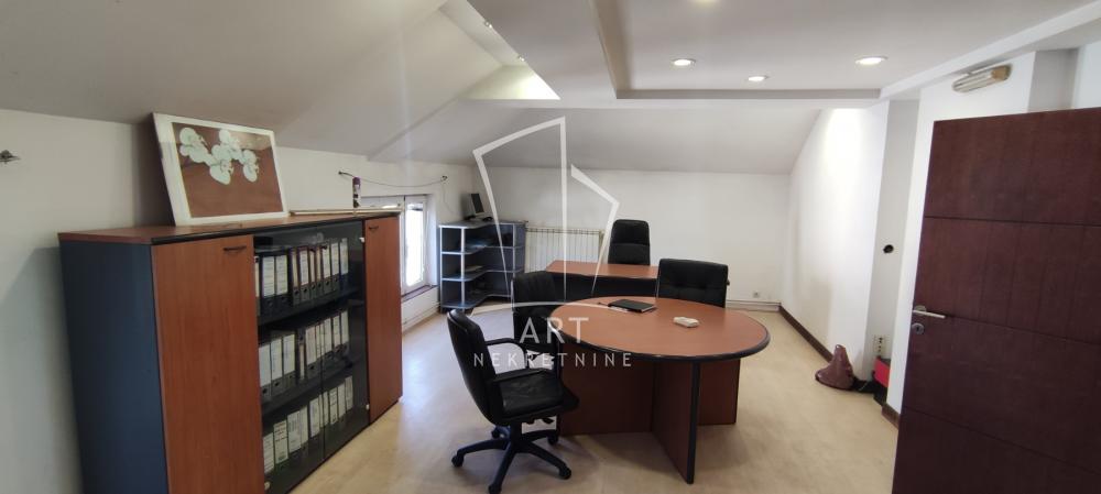 Slika 4 - Vojvode Brane,  Lokal za izdavanje, 112m2, 1.200€