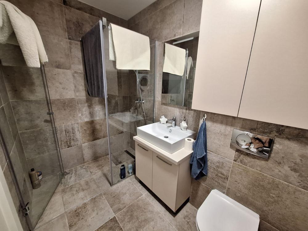 Slika 5 - Tadije Sondermajera, Petosoban stan na prodaju, 140m2, 840.000€