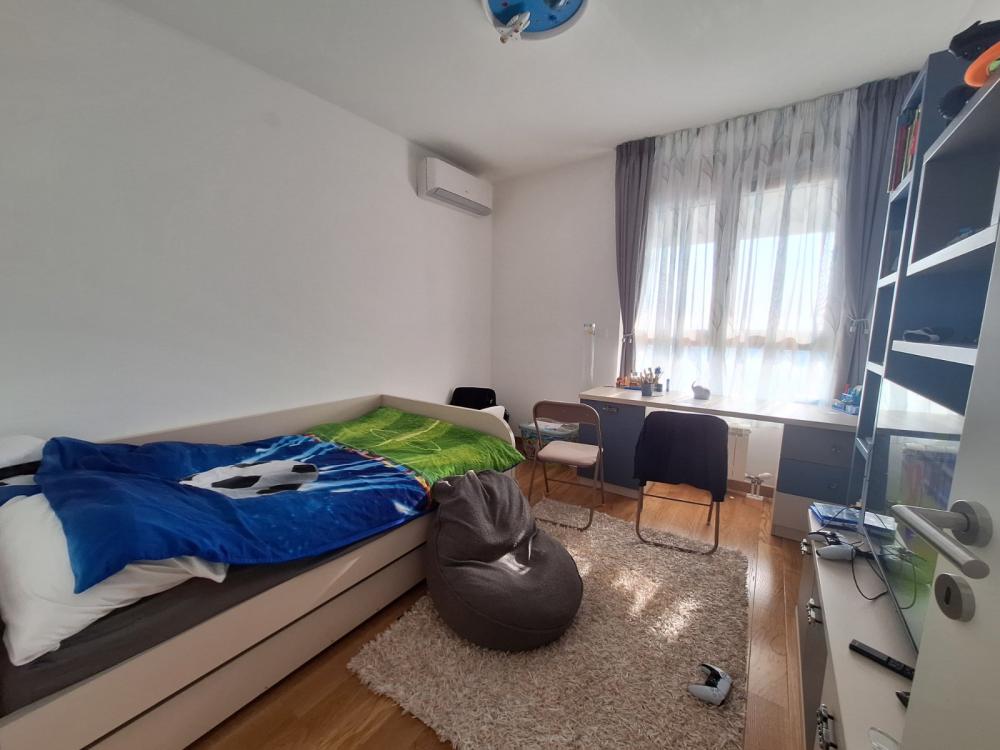 Slika 11 - Tadije Sondermajera, Petosoban stan na prodaju, 140m2, 840.000€