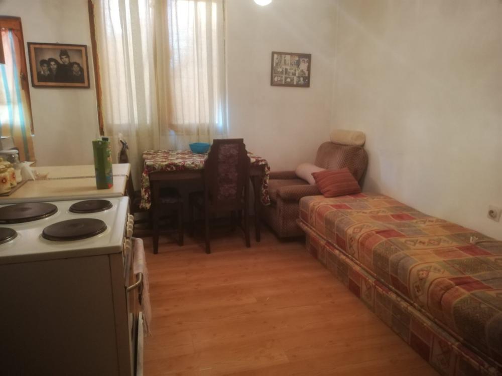 Slika 4 - Moše Pijade,  Kuća na prodaju, 100m2, 72.000€