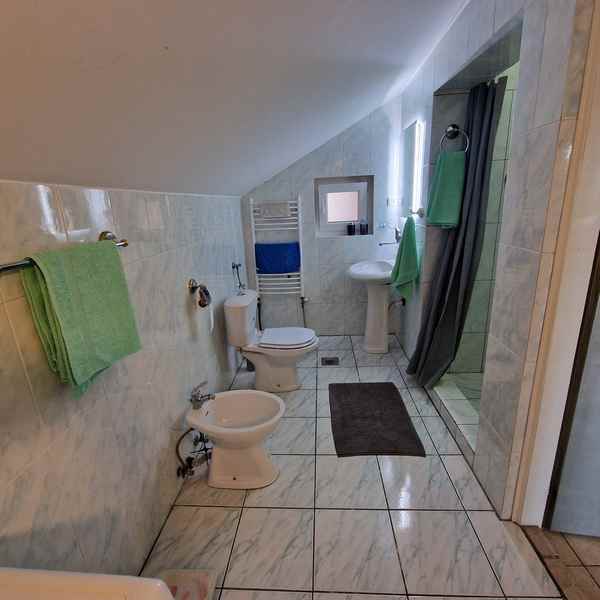 Slika 8 - Matičanska,  Kuća na prodaju, 220m2, 240.000€