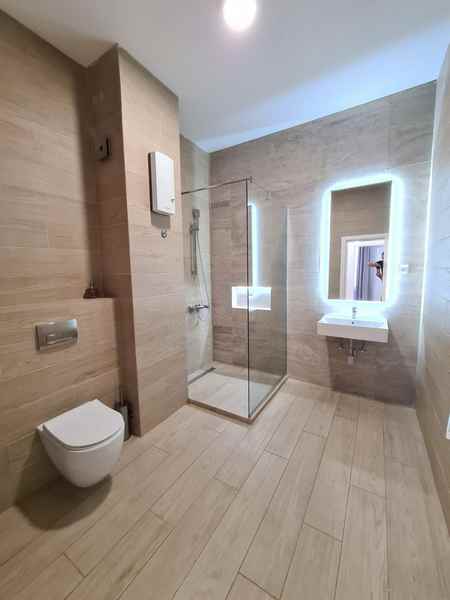 Slika 9 - Velisava Vulovića, Šestosoban stan na prodaju, 220m2, 950.000€