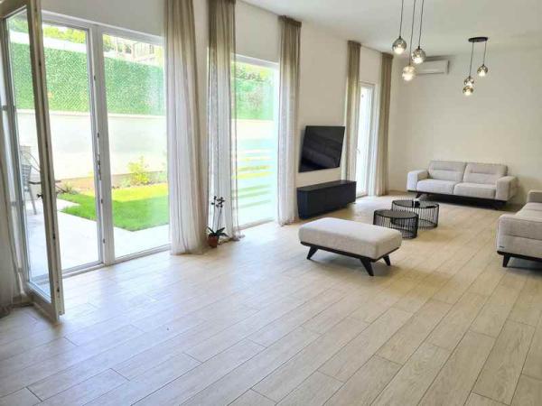 Slika 5 - Velisava Vulovića, Šestosoban stan na prodaju, 220m2, 950.000€